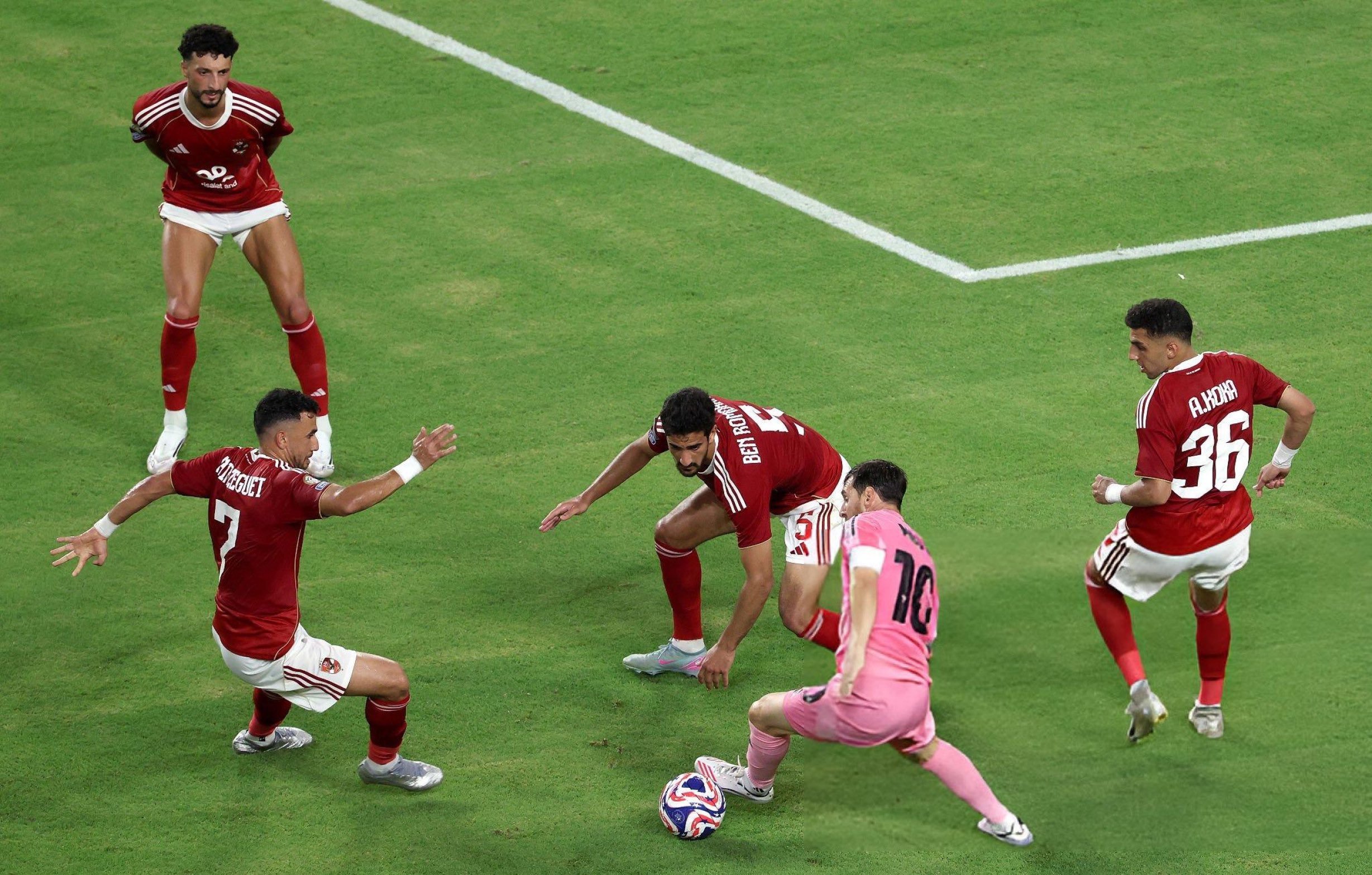 西甲国际比赛日走向成谜；俄克拉荷马雷霆篮板制胜；引发热议；阵容厚度经受考验的简单介绍-开云体育app